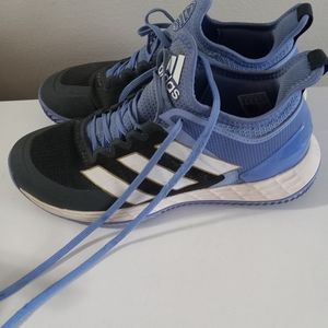 Women's adidas size 9